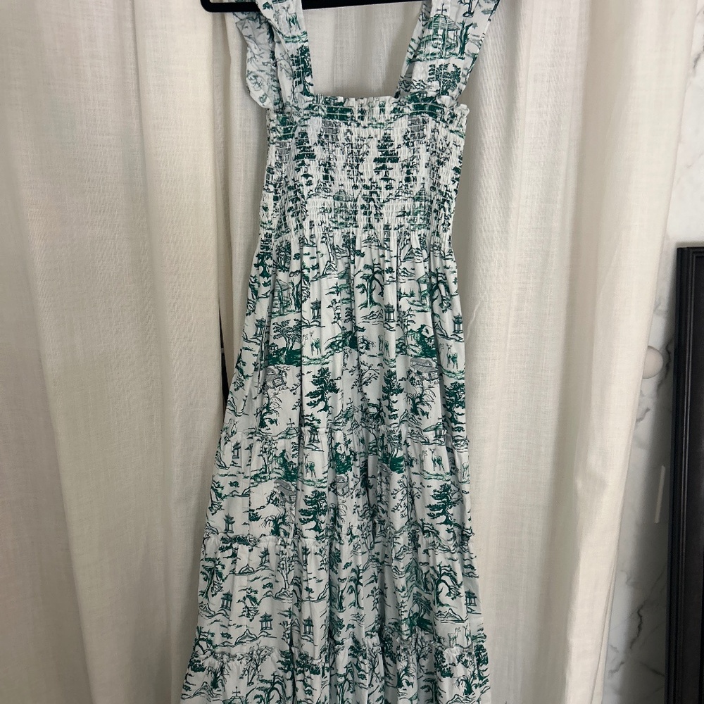 AQUA Calypso tiered smock dress SIZE large